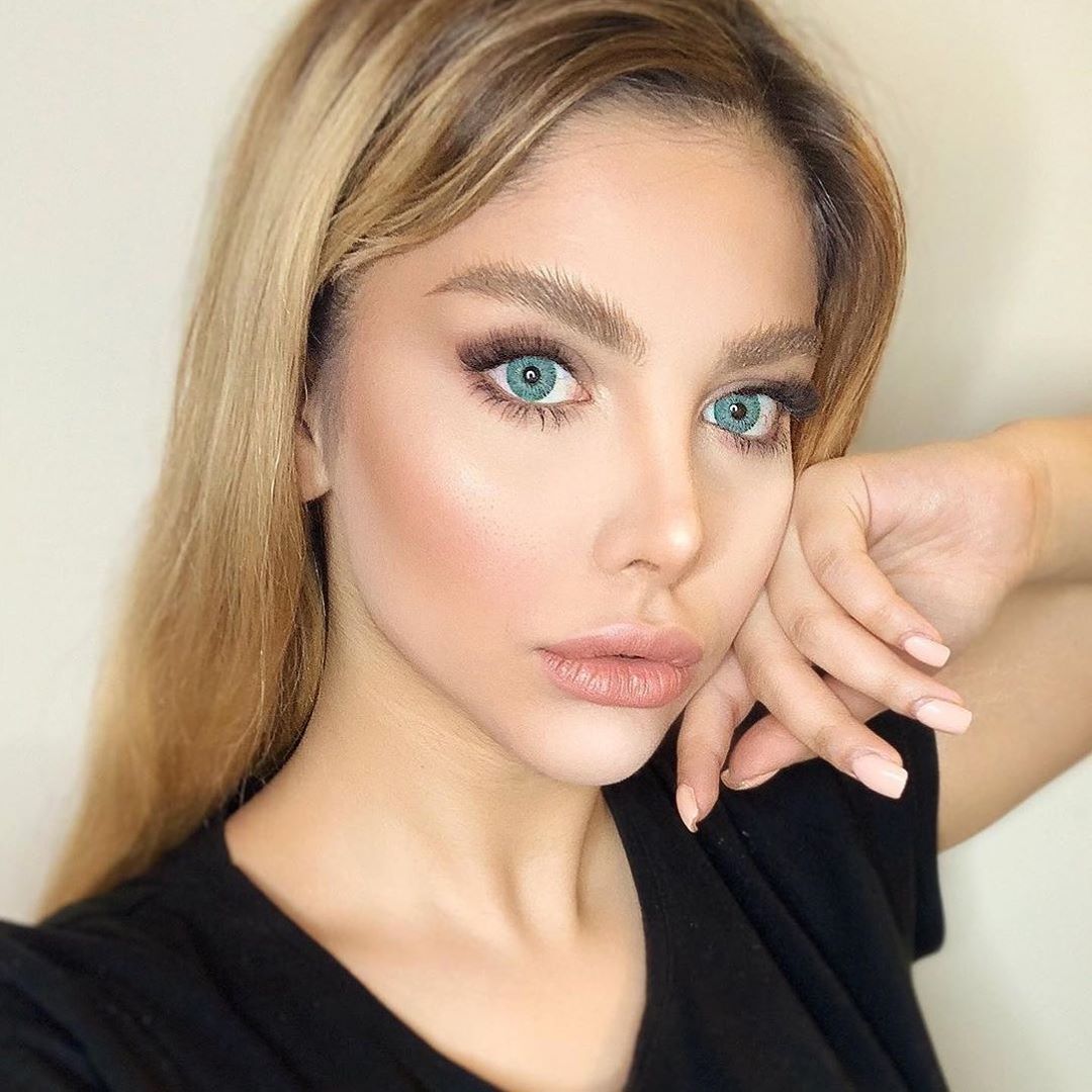 Labella Exclusive Green lenses